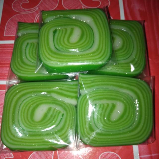 

Kue Pepe Gulung Terlaris