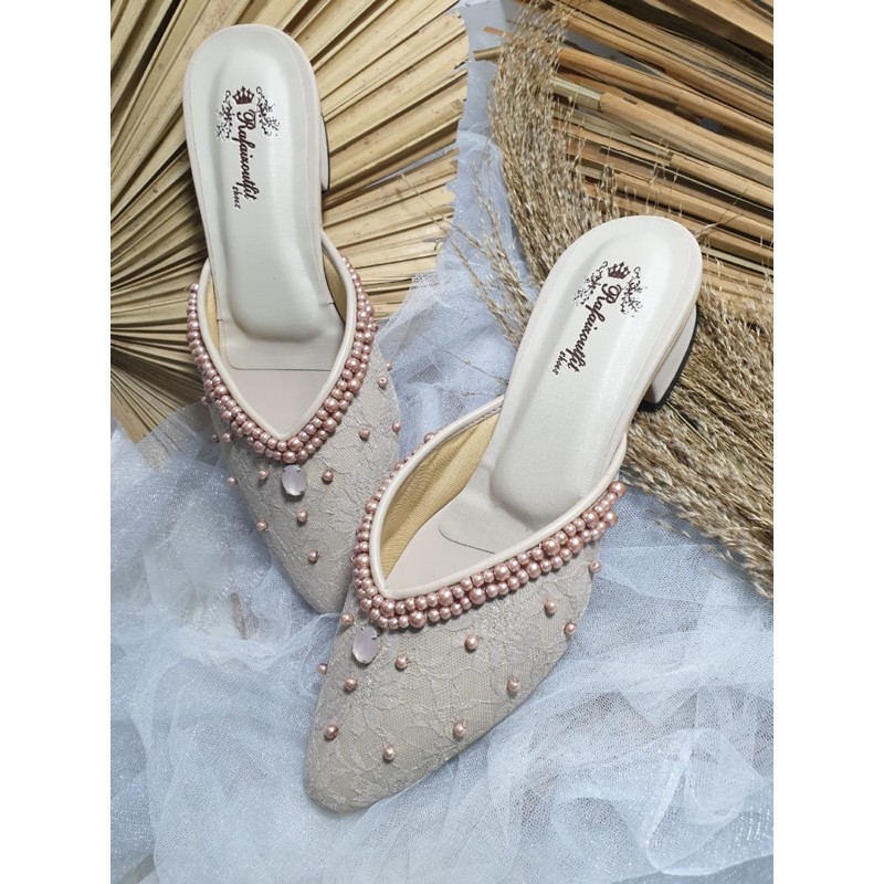 sepatu Yolanda cream sepatu Yolanda cantik tdk menerawang