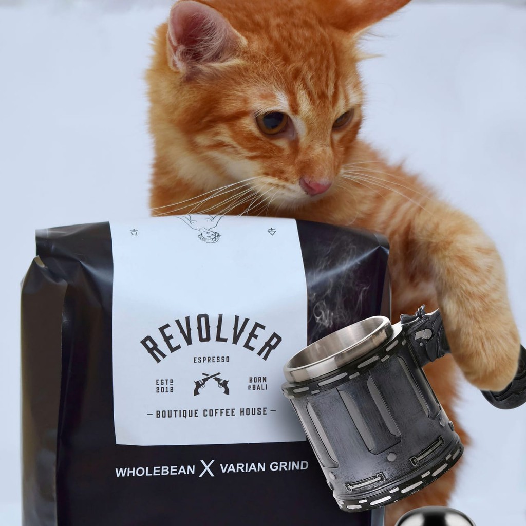 

HITS!! BEST COFFEE - Revolver Espresso Coffee Bali / Kopi Revolver Bali / House Blend - 1000gr