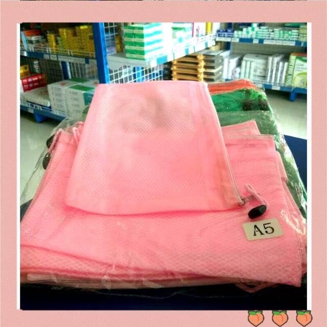 

Map Zipper A5