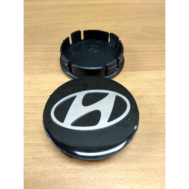 Dop velg tutup roda Racing Hyunday diameter luar 5,8cm dalam 5,4cm kaki pengait 1cm