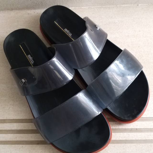 Preloved melissa cosmic