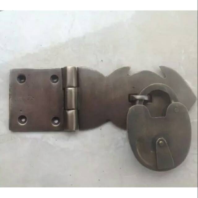 Grendel Engsel + Gembok Kuningan Antik