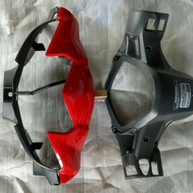 Batok Depan belakang visor Revo Absolute Merah