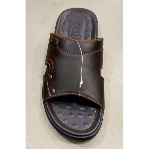 sandal pria cole