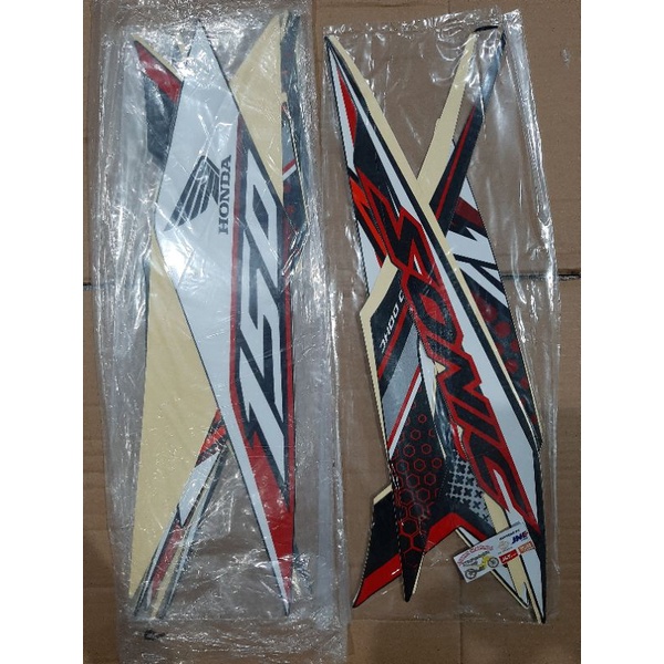 STIKER STRIPING LES BODY MOTOR HONDA SONIC HITAM LES MERAH PUTIH ORIGINAL