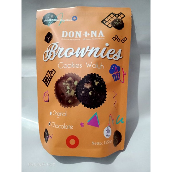 

Cemilan Snack biscuit manis Brownies waluh