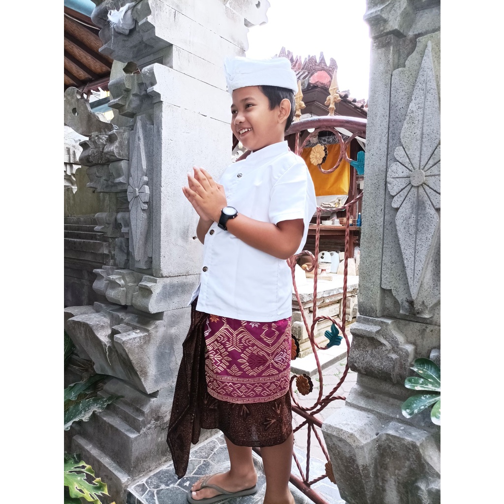 Set busana adat bali anak laki / set pakaian adat ke pura anak laki/ set safari kamen saput udeng an