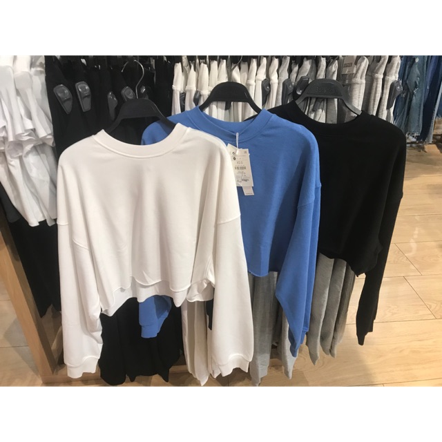 Jastip Sweater Crop Bershka