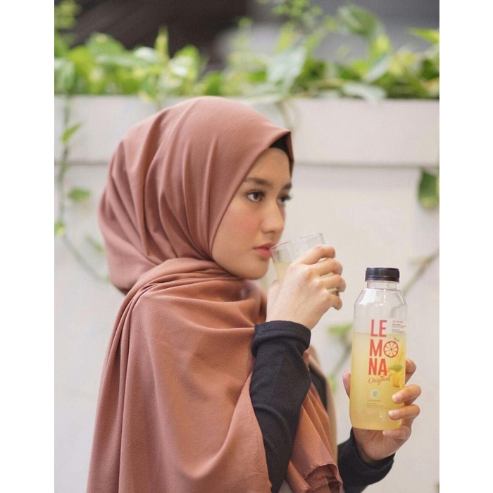 

tradisional-minuman- air lemon sari lemon lemona pelangsit diet detoks aqilah sheila fresh -minuman-