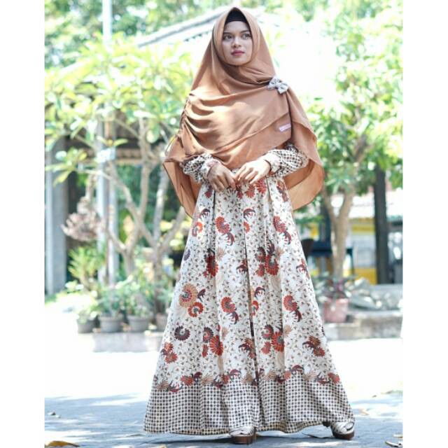 Gamis Batik Sutra Doby