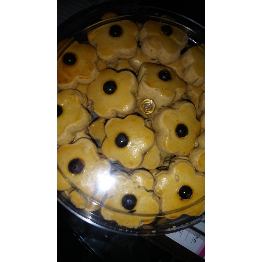 

Kue Kacang