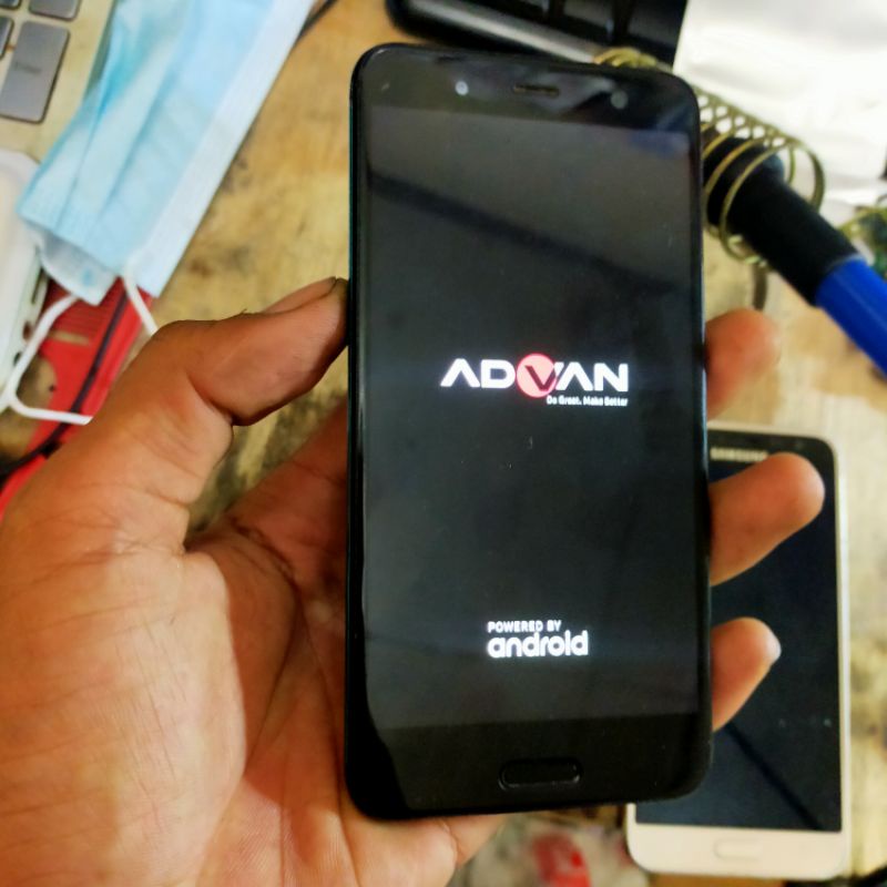 ADVAN NASA 5202 MINUS BOOTLOP/STUCK LOGO. LCD TC BAGUS. BATRE LOKAL.