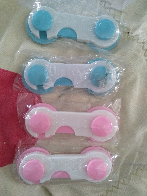 Pengaman Pengunci Pintu/kulkas/lemari (safety Lock)