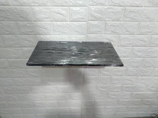 AMBALAN DINDING RAK DINDING COCOK DI LETAKKAN DI BAWAH TV ANDA Black/white