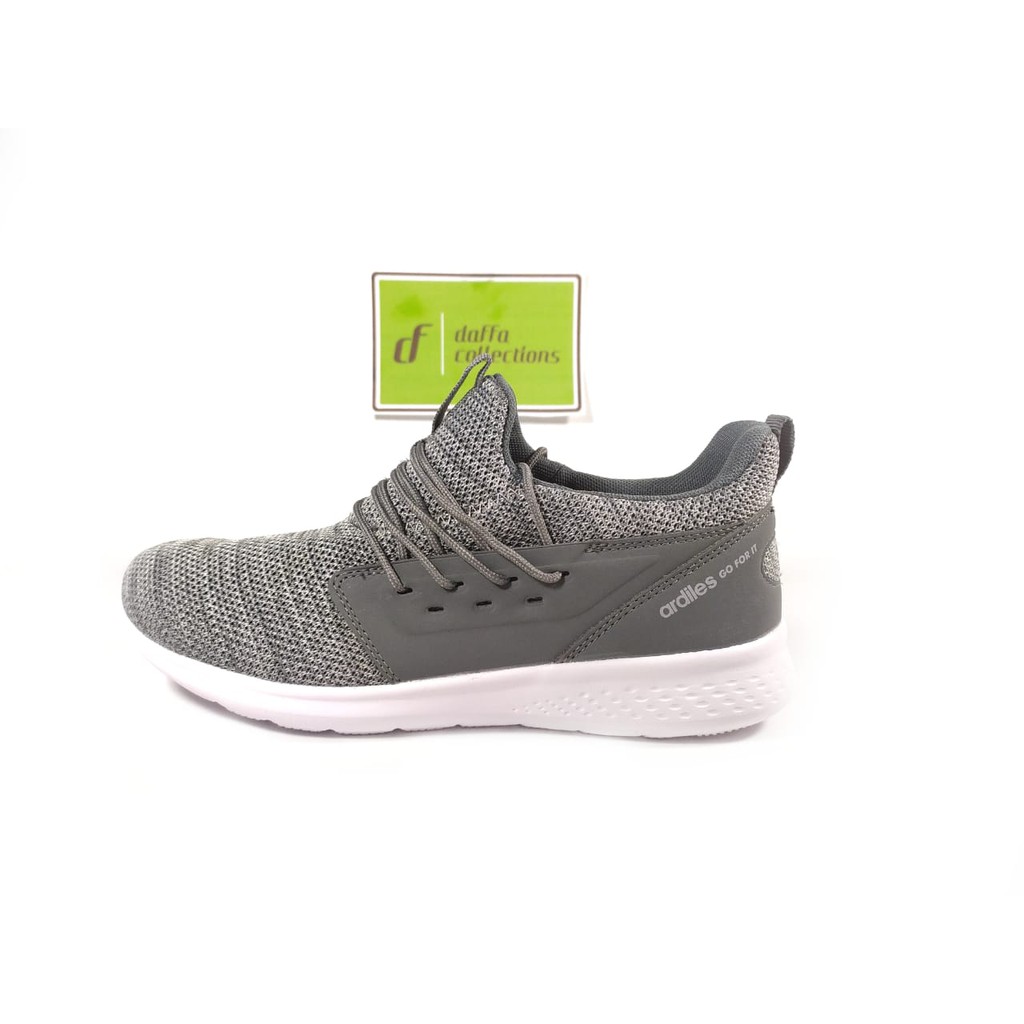 Sepatu Sneakers Wanita Sepatu olahraga Running Ardiles Denise Abu Abu