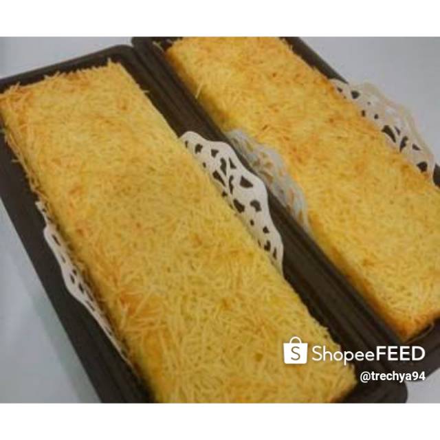 

Cake Tape Keju / Cassava Cake