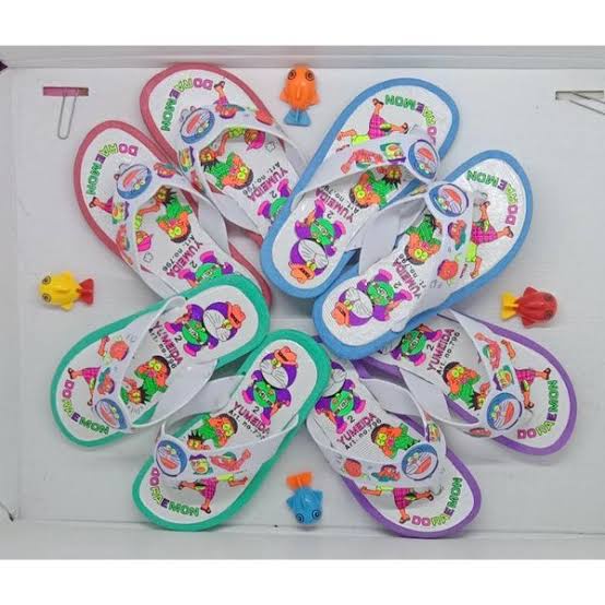 Yumeida sandal anak laki laki/sandal Jepit Kartun Anak Perempuan/sandal jepit Doraemon Anak Laki-lak