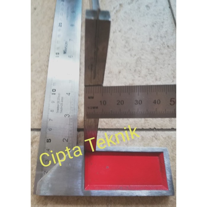 

Hari Ini Siku Tukang Winson - Penggaris Siku Gilaa!!!