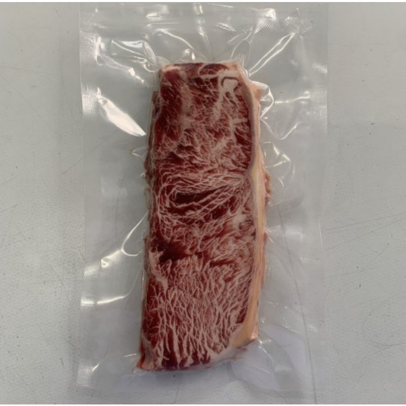 

Wagyu Hokubee Sirloin / Striploin Beef Steak Meltique 1 Kg