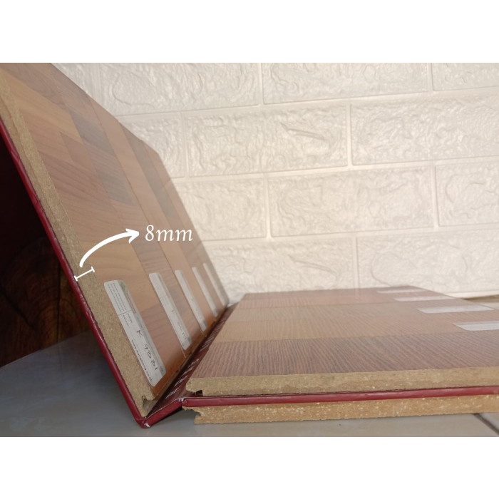 Lantai Kayu PARKET/LAMINATE FLOORING Murah