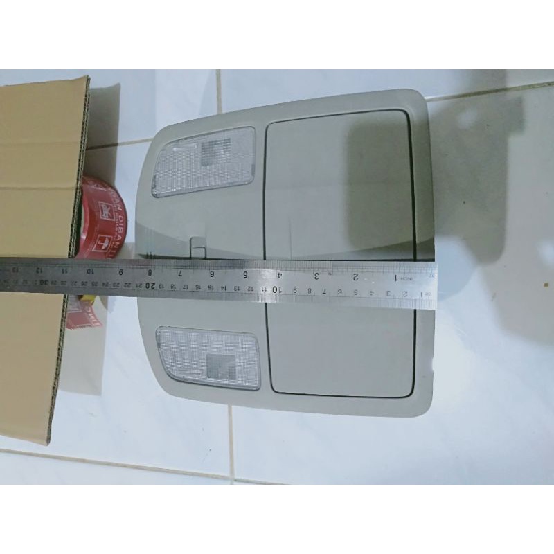 lampu plafon innova reborn