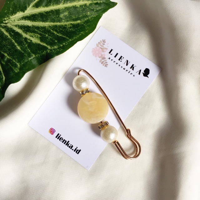 peniti hijab  | blazer