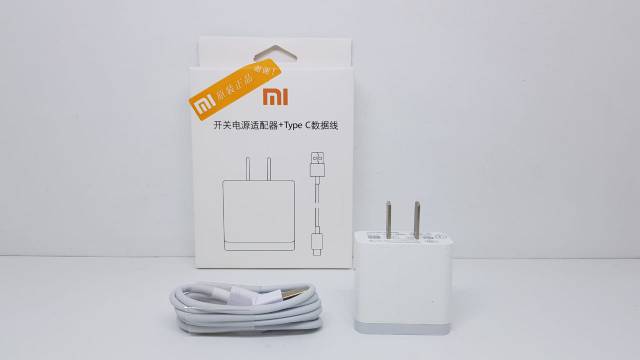 Charger Xiaomi Mi 6 Quick Charge 3.0A Charger Xiaomi ORIGINAL Kabel Data Type C 2.4A FAST CHARGING