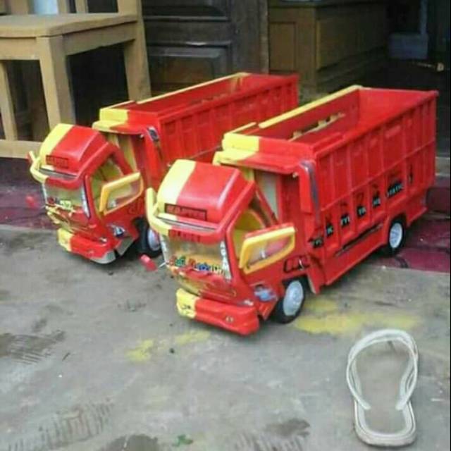  Miniatur  truk  skala besar  full kayu  jati Shopee Indonesia