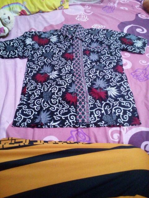 Kemeja Batik Pria Lengan Pendek Motif Semut