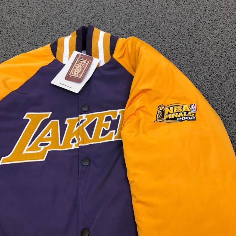 JAKET BOMBER LAKERS HIGH QUALITY CASUAL HYPE FASHION PRIA