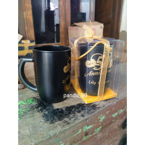 souvenir pernikahan gelas mug sablon gelas gagang besar dof hitam plus kemas box mika