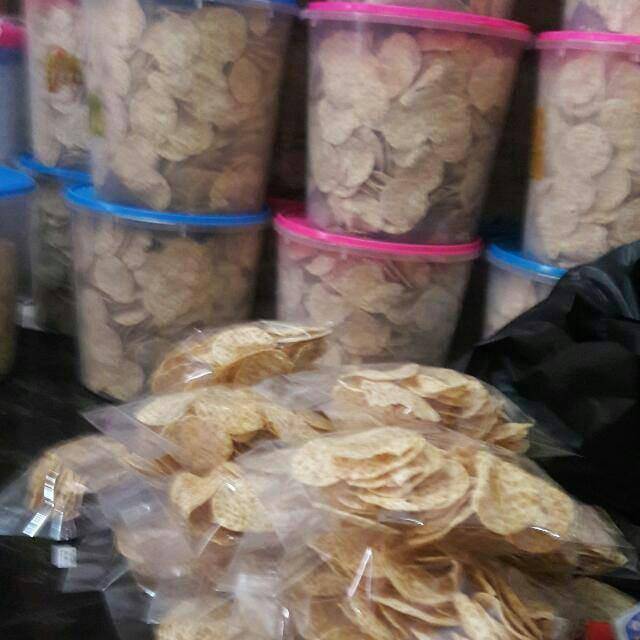 

Keripik Bola Tempe DINIFA