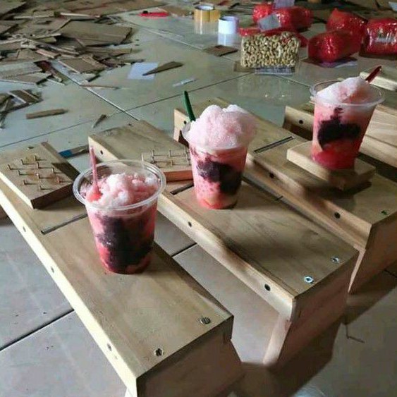 Parutan es batu / serut es batu manual