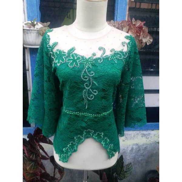 kebaya Payet Jepang