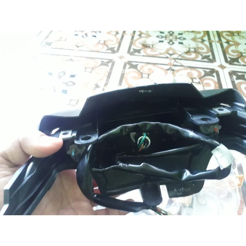 lampu belakang beat karbu