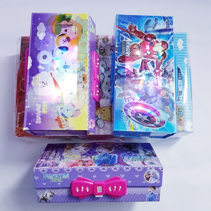 

KOTAK PENSIL / TEPAK HOLOGRAM LED BISA MENYALA