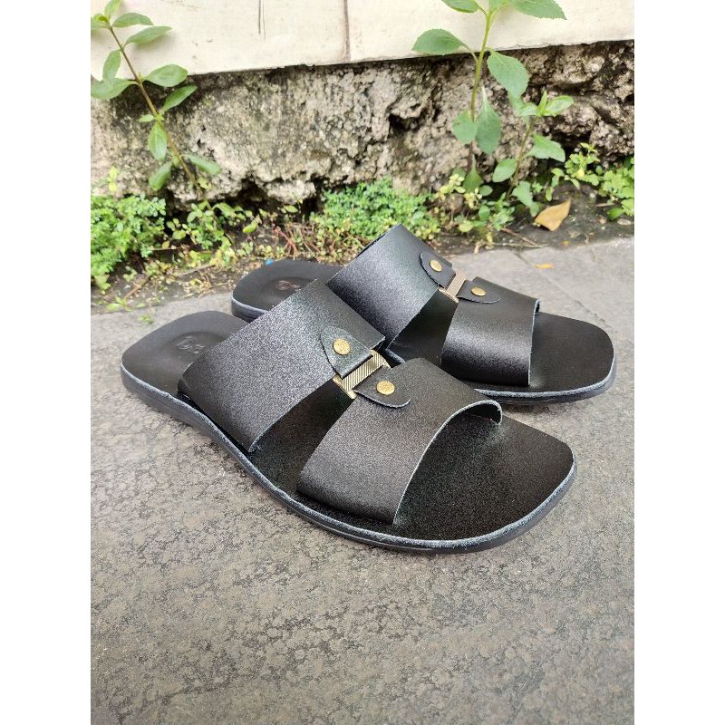 sendal kulit asli,sendal Cibaduyut,sendal kulit terbaru,sendal slop kulit,sendal slop tali 2 kulit