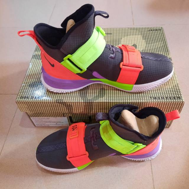 NIKE LEBRON SOLDIER 13