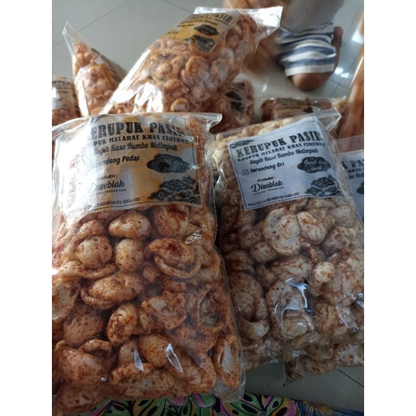 

kerupuk srundeng enak