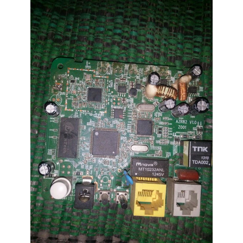 

ZTE_zxv10W300S