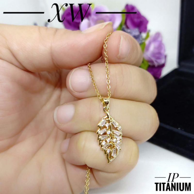 Kalung titanium daun 30092005