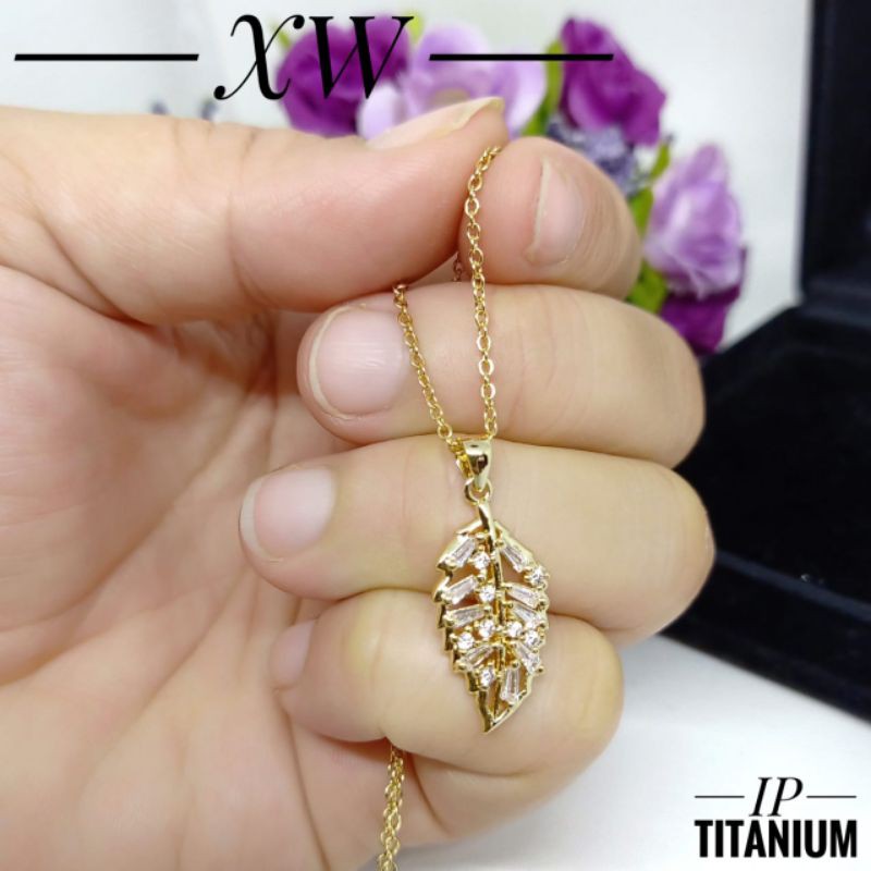 Kalung titanium daun 30092005