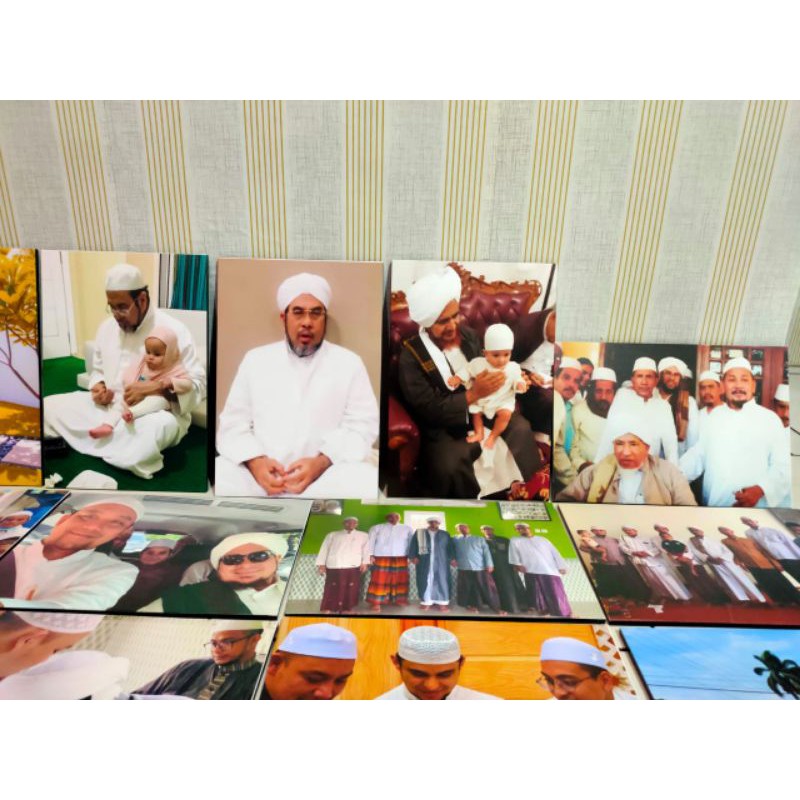 Cetak Foto Custom Plus Bingkai Gambar Pribadi Keluarga Anak Istri Poster Photo Habib Habaib Kyai Ula