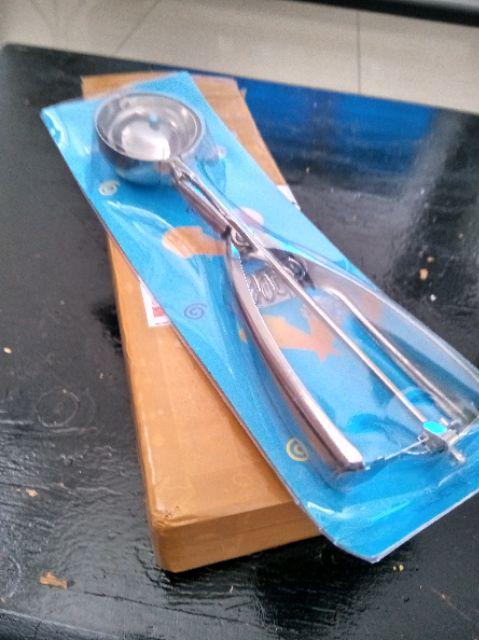 Scope Es Krim 5 Cm/ Sendok Ice Cream