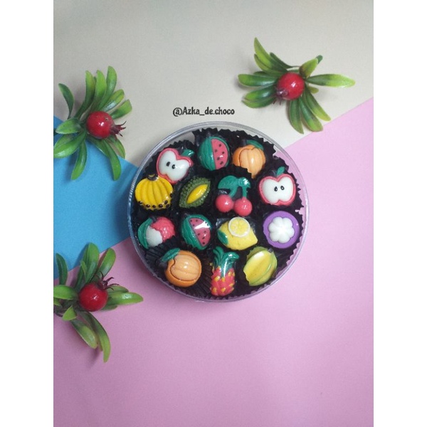 

Coklat karakter Buah