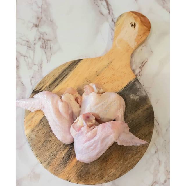 

Sayap ayam / chicken wings halal