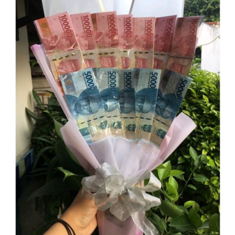 Bucket Bunga Uang Asli