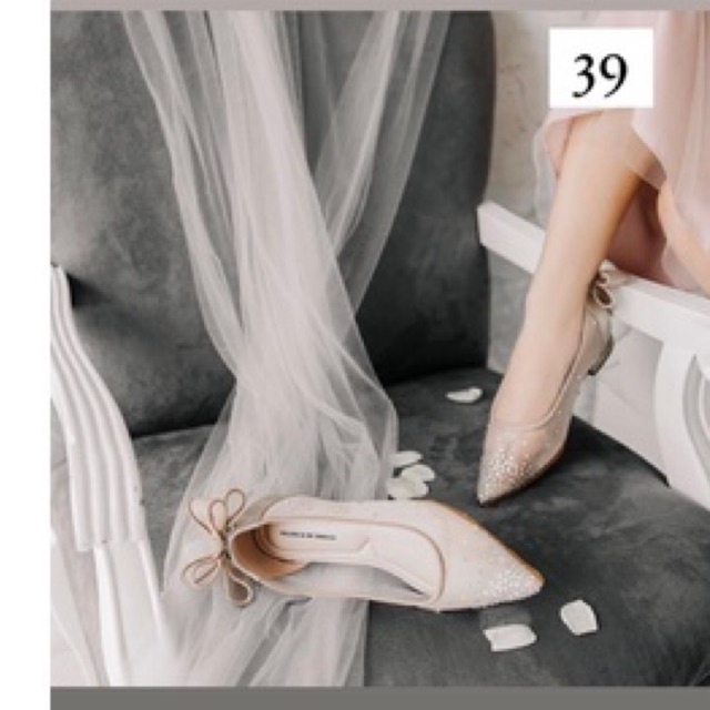 Valencia by Enrica rosetta flat in Nude 39 (Ready Stock)