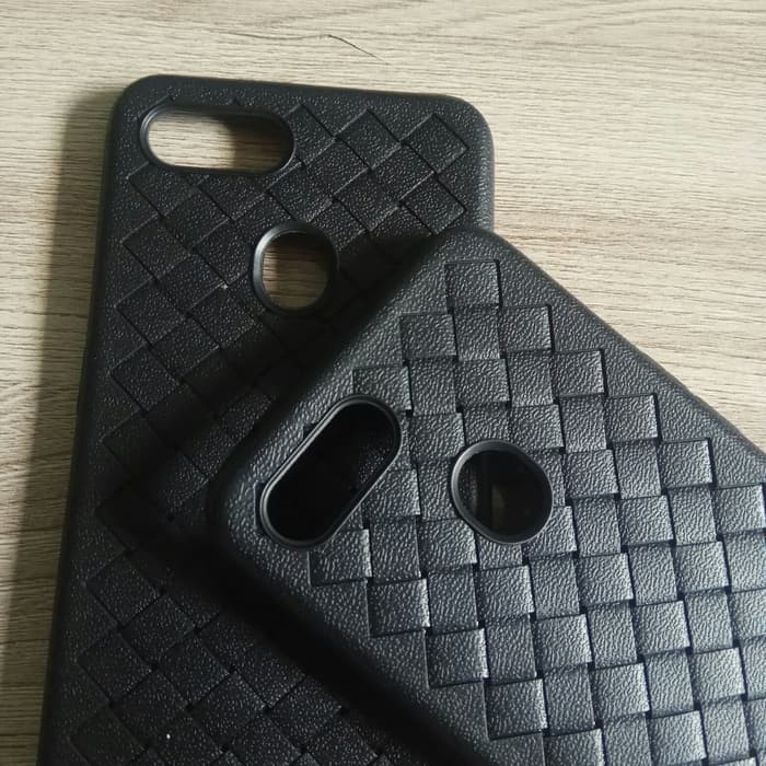 Terbaru BOTEGA CARBON OPPO A7 CASE CARBON SLIM DIAMOND OPPO A7